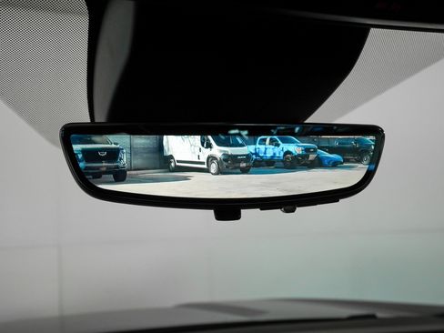 Used 2026 GMC Yukon XL AT4 Ultimate image 29