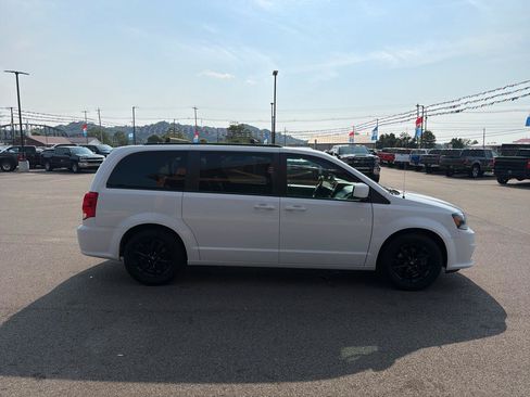 Used 2019 Dodge Grand Caravan GT FWD image 22
