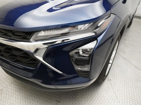 Used 2024 Chevrolet Trax LS w/ LS Convenience Package image 22