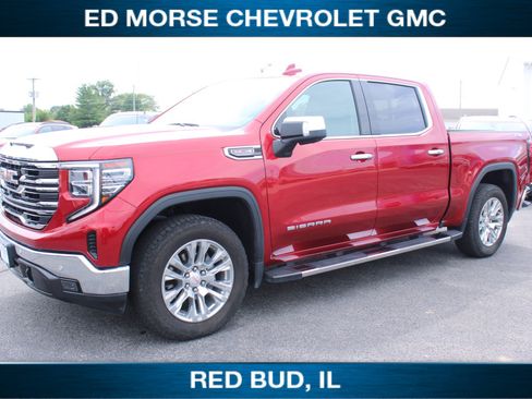 Used 2022 GMC Sierra 1500 SLT w/ SLT Premium Plus Package AWD/4WD image 4
