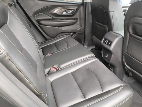 Used 2019 GMC Terrain SLT w/ Preferred Package AWD/4WD image 17
