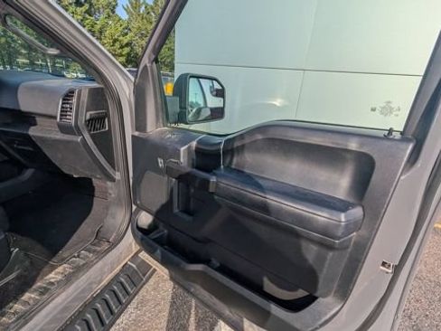 Used 2020 Ford F150 XLT w/ Equipment Group 302A Luxury AWD/4WD image 19