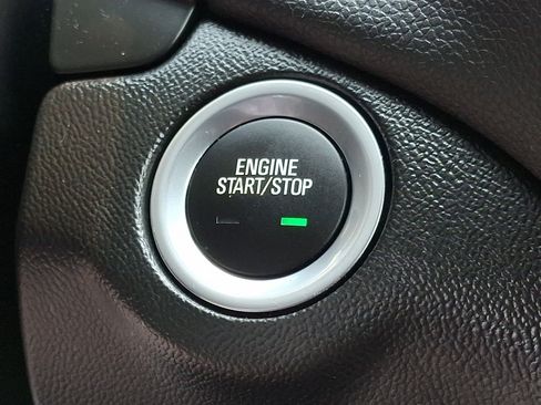 Used 2019 Chevrolet Equinox LT FWD image 26