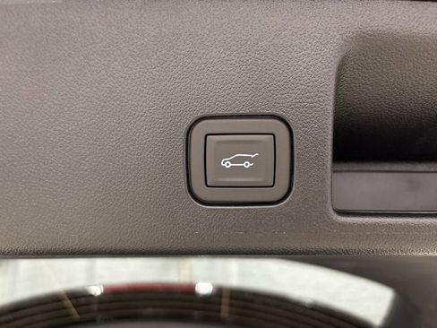 New 2026 Chevrolet Equinox EV LT image 33