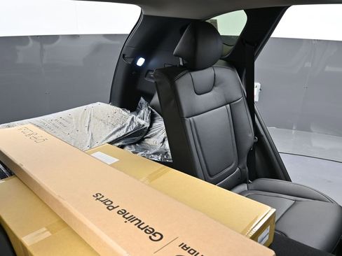 New 2026 Hyundai Tucson Limited image 16