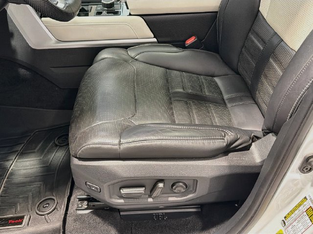 Used 2024 Toyota Sequoia Capstone AWD/4WD image 17
