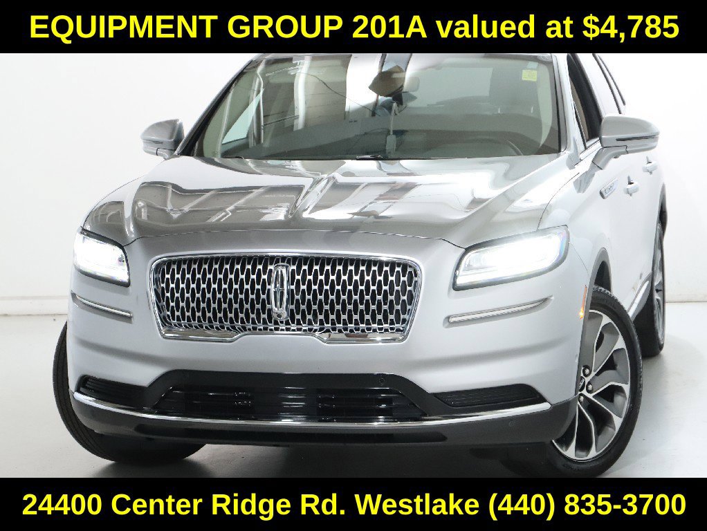 Certified 2023 Lincoln Nautilus Reserve w/ Equipment Group 201A AWD/4WD image 3