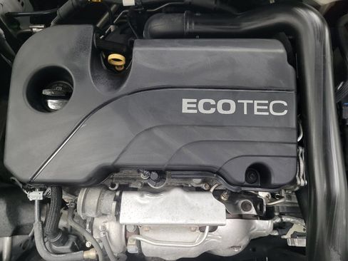 Used 2020 GMC Terrain SLE w/ Driver Convenience Package image 30