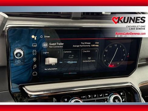 Used 2024 GMC Sierra 2500 AT4 AWD/4WD image 43