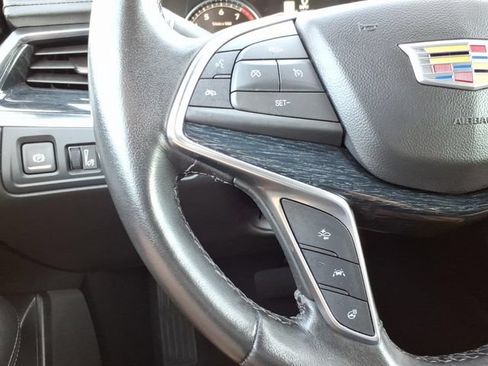 Used 2023 Cadillac XT5 Premium Luxury w/ LPO, Floor Liner Package AWD/4WD image 33