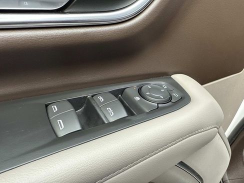 Used 2023 Chevrolet Tahoe LS image 23