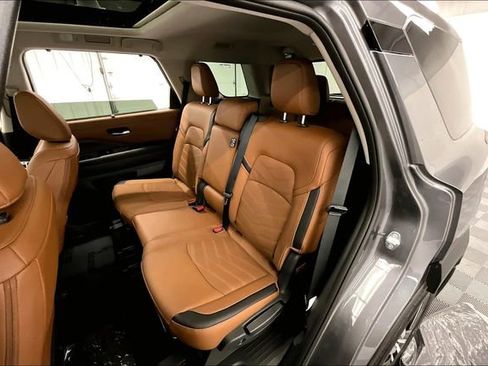 New 2025 Nissan Pathfinder Platinum w/ Cargo Package image 10