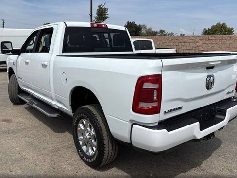 Used 2024 RAM 2500 Laramie AWD/4WD image 6