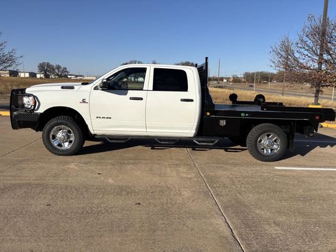 Used 2022 RAM 3500 Tradesman w/ Chrome Appearance Group image 3
