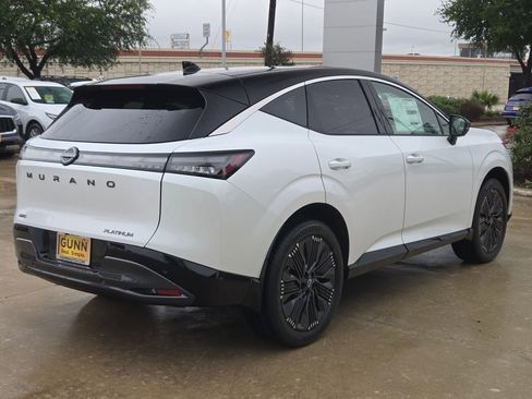 New 2026 Nissan Murano Platinum AWD/4WD image 3