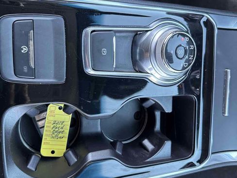 Used 2019 Ford Edge Titanium w/ Cargo Accessory Package image 26