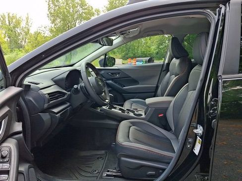Certified 2024 Subaru Crosstrek 2.5i Limited w/ Crosstrek Mirror Package AWD/4WD image 15