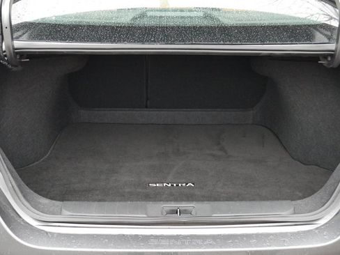 Certified 2024 Nissan Sentra SV w/ SV Premium Package image 21