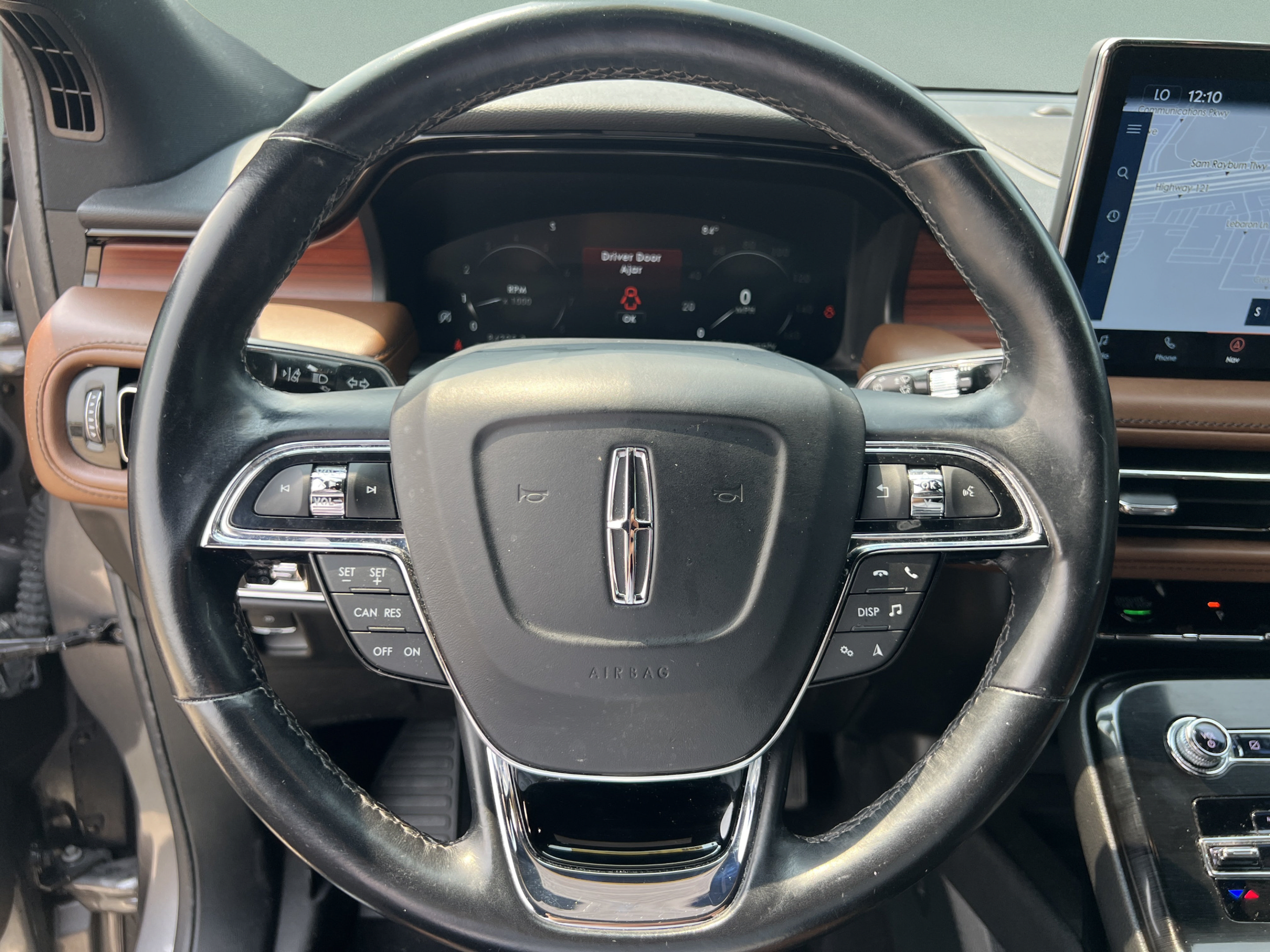 Used 2022 Lincoln Nautilus Reserve FWD image 10
