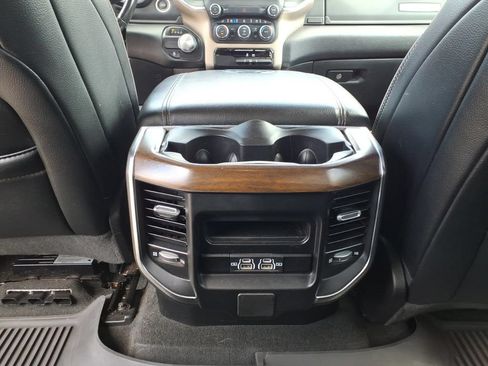 Used 2022 RAM 1500 Laramie RWD image 30