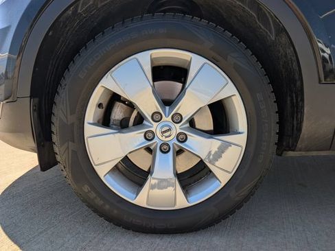 Used 2020 Volvo XC40 T5 Momentum AWD/4WD image 14
