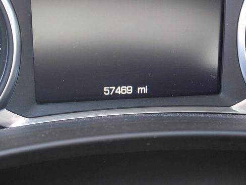 Used 2021 GMC Terrain SLE w/ Elevation Edition FWD image 10
