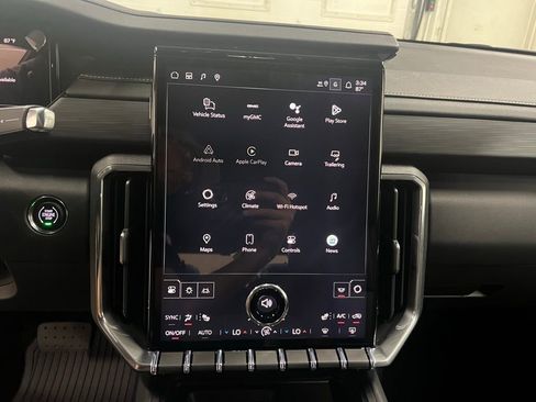 New 2026 GMC Acadia Elevation w/ Elevation Premium Package FWD image 19
