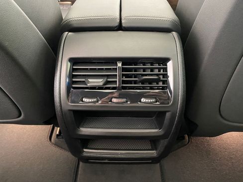 New 2026 BMW X5 xDrive50e w/ M Sport Package AWD/4WD image 28