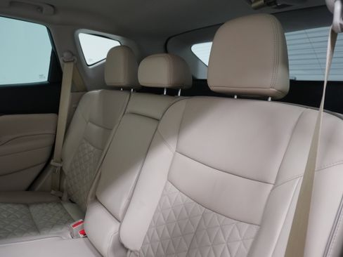 Used 2019 Nissan Murano Platinum image 13