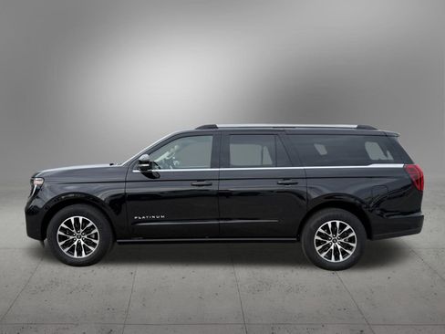 Used 2025 Ford Expedition Max Platinum image 2
