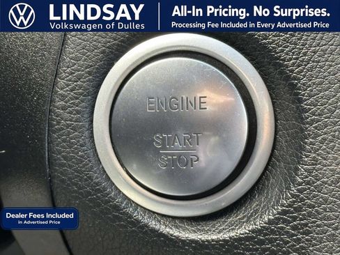 Used 2019 Mercedes-Benz GLC 300 4MATIC image 24