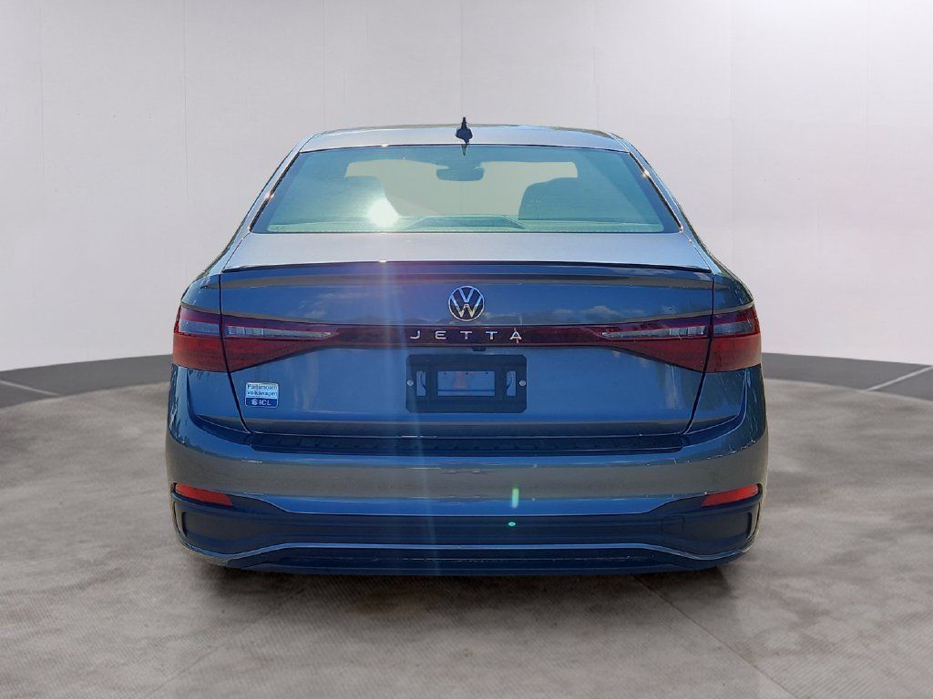 Certified 2026 Volkswagen Jetta Sport FWD image 5