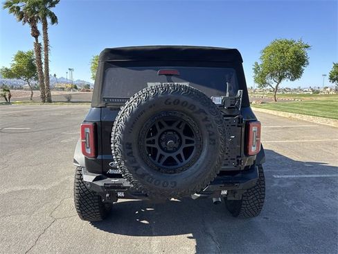 New 2024 Ford Bronco Outer Banks w/ Sasquatch Package image 6