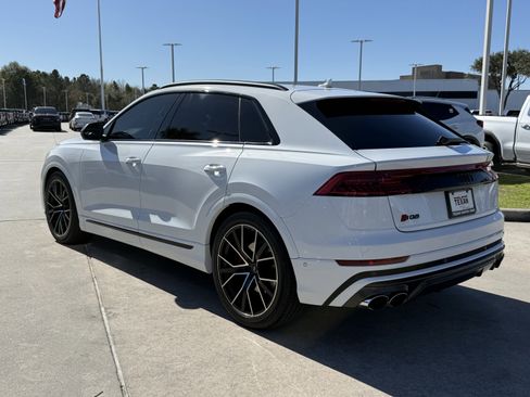 Used 2023 Audi SQ8 Prestige w/ Prestige Package image 7
