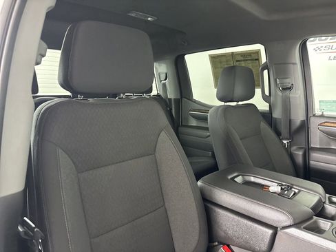 Used 2023 GMC Sierra 1500 SLE image 28