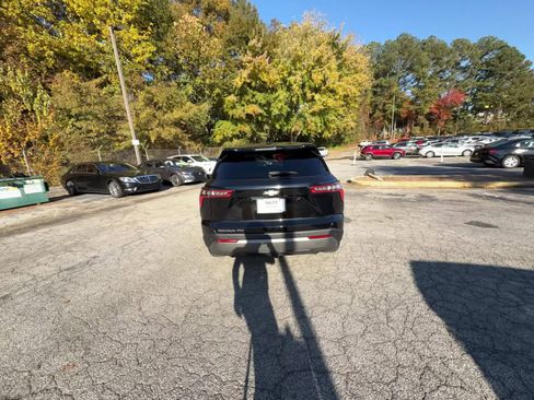 Used 2025 Chevrolet Equinox LT image 16