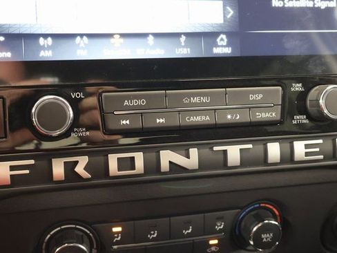 New 2025 Nissan Frontier SV image 16