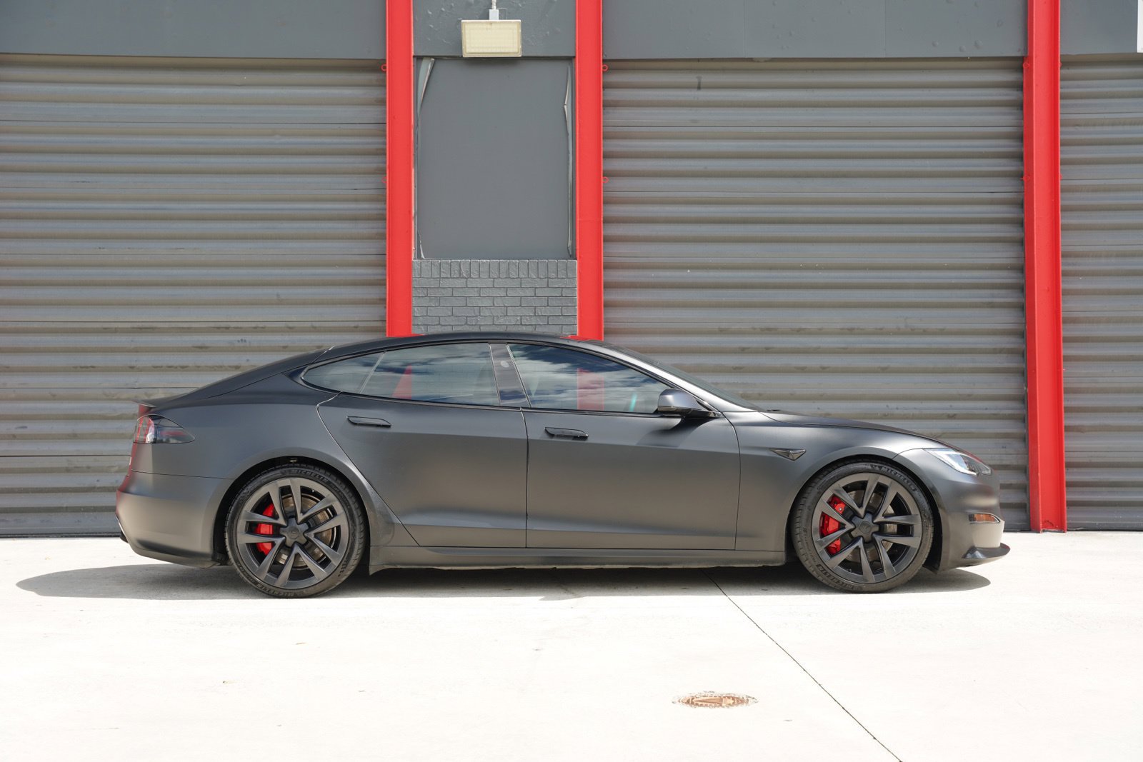 Used 2023 Tesla Model S Plaid AWD/4WD image 5