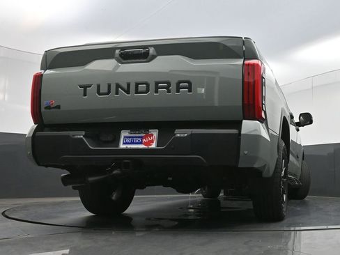 Used 2024 Toyota Tundra Limited w/ TRD Off-Road Package AWD/4WD image 32