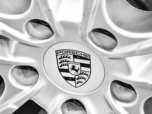 Used 2023 Porsche Cayenne AWD/4WD image 83