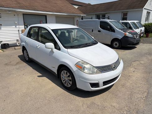 Used 2009 Nissan Versa 1.8 S w/ ABS Pkg FWD image 12