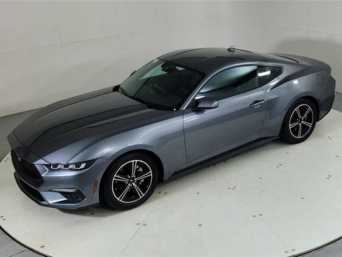 Used 2024 Ford Mustang Coupe image 31