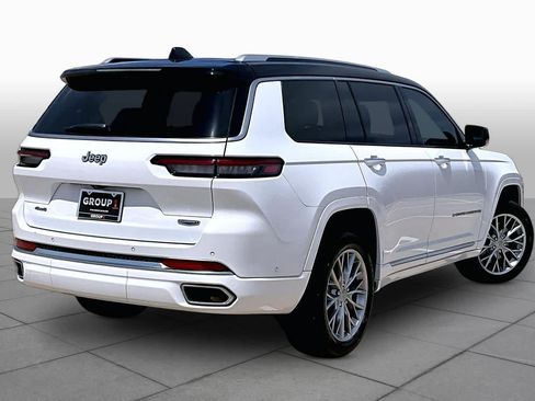 Used 2023 Jeep Grand Cherokee L Summit w/ Advanced Protech Group IV AWD/4WD image 13