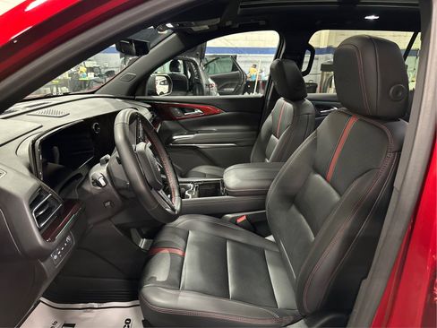 Certified 2024 Chevrolet Traverse RS AWD/4WD image 9