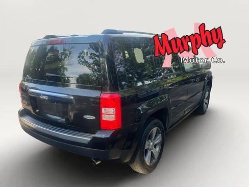 Used 2017 Jeep Patriot High Altitude AWD/4WD image 6