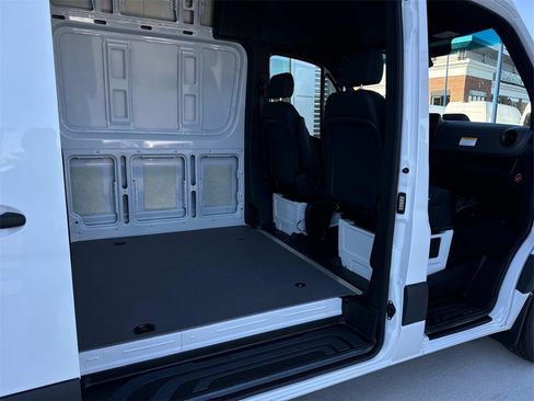 New 2025 Mercedes-Benz Sprinter 2500 image 15