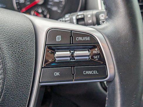 Used 2020 Kia Sorento S image 23