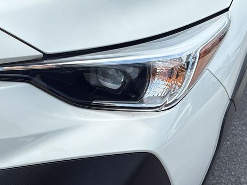 Certified 2024 Subaru Crosstrek 2.0i Premium AWD/4WD image 7