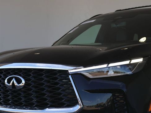 Certified 2025 INFINITI QX60 Autograph w/ Cargo Package AWD/4WD image 11