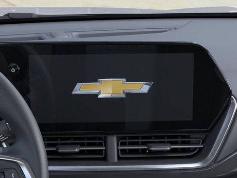 New 2026 Chevrolet Trax ACTIV w/ Sunroof Package FWD image 20